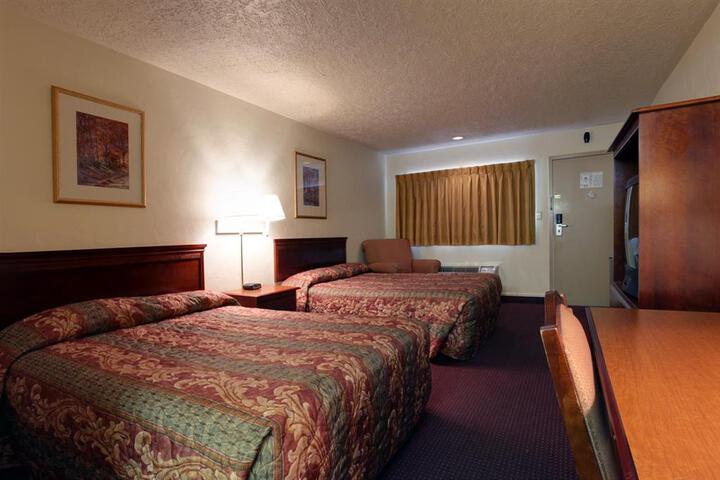 Room 4 of 14
