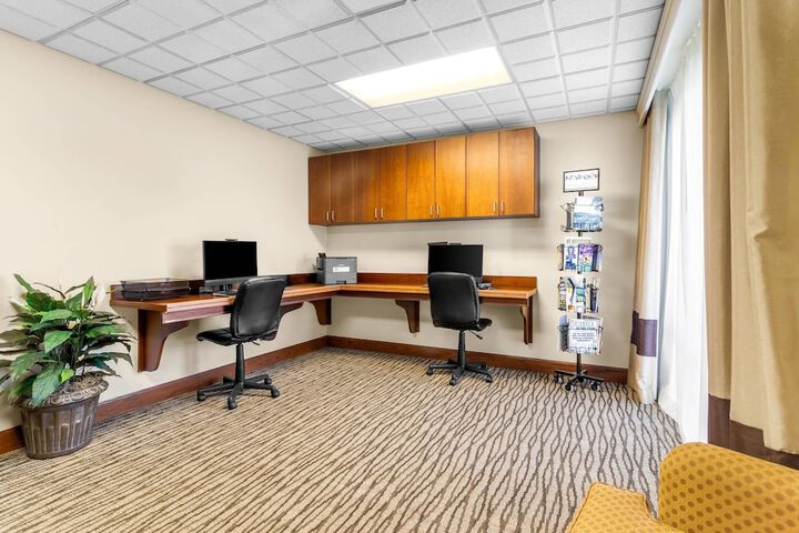 Comfort Suites Mount Vernon