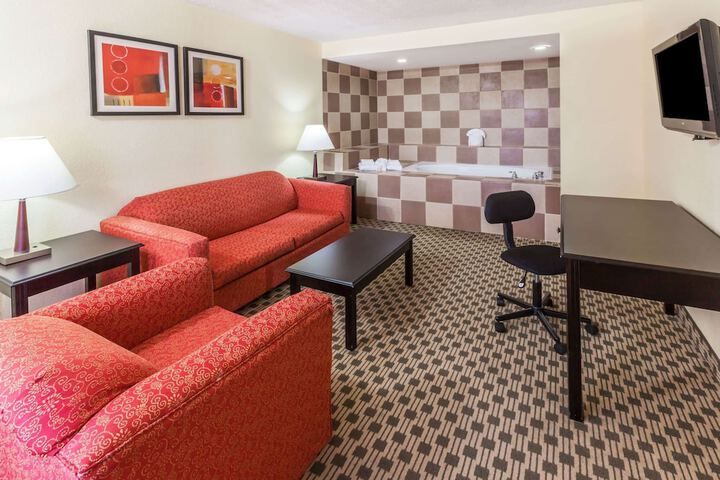 Room 18 of 20