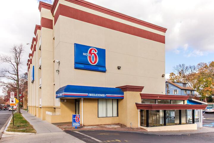 Hotel 3 of 31