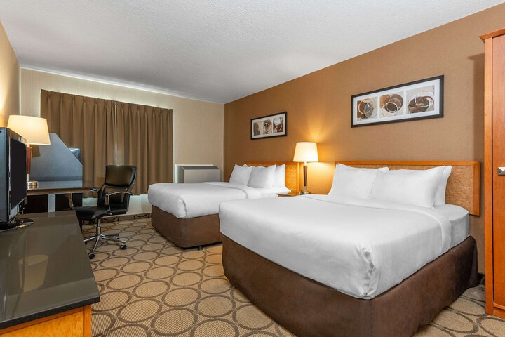 Room 14 of 22
