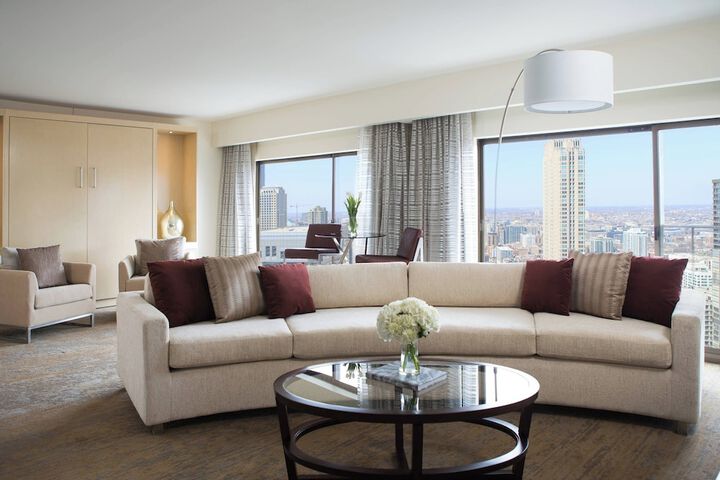 Chicago Marriott Downtown Magnificent Mile