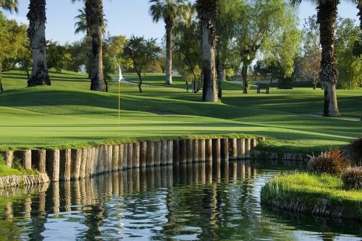 VEA Newport Beach a Marriott Resort & Spa