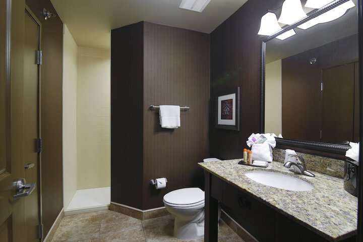 Teddys Residential Suites Watford City