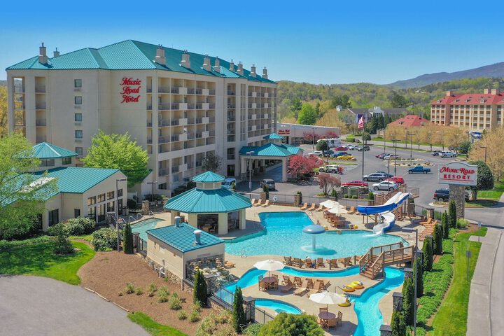 Music Road Resort Hotel and Inn