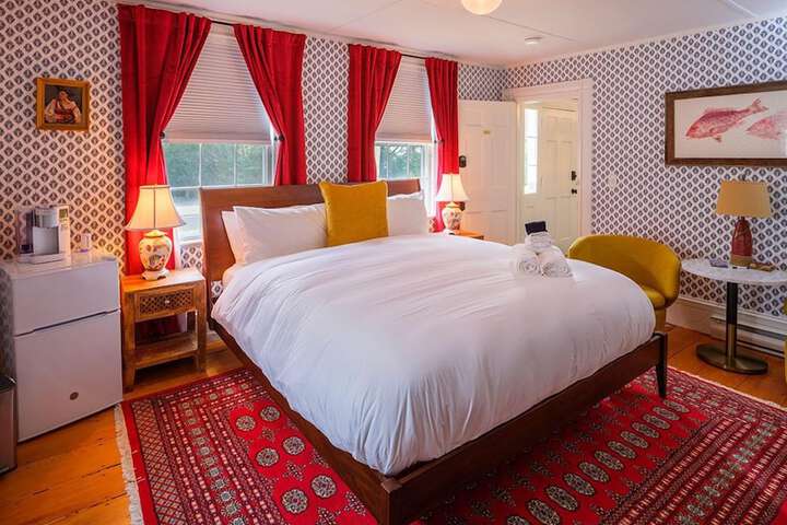 Sally Webster Inn
