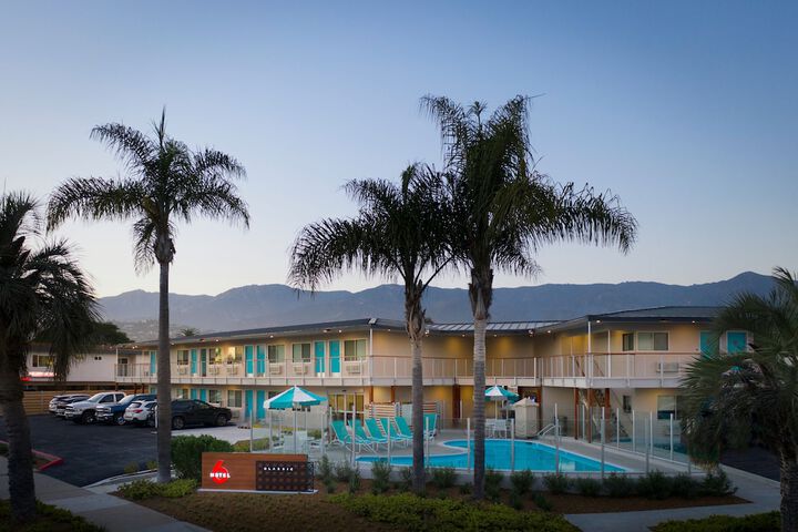 Hotel 5 of 27