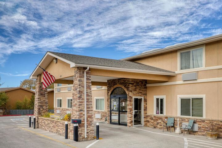 SureStay Plus by Best Western Montrose