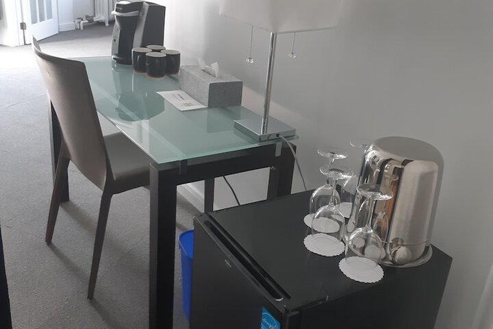 Room 54 of 62