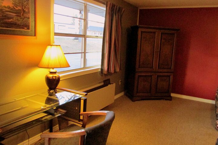 Room 37 of 219