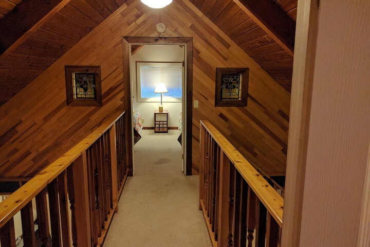 Alexanders Lodge