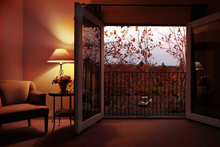 Room 42 of 61