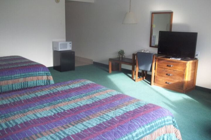 Room 16 of 34