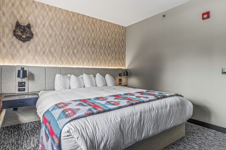 Everwild Canmore Hotel