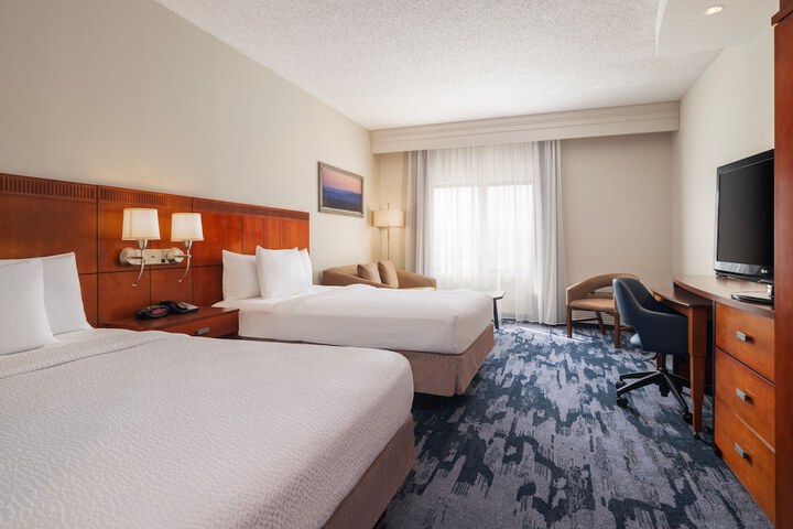 Room 18 of 49