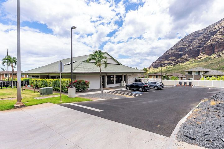 Leale'a by Avantstay Ocean + Mountain Views!