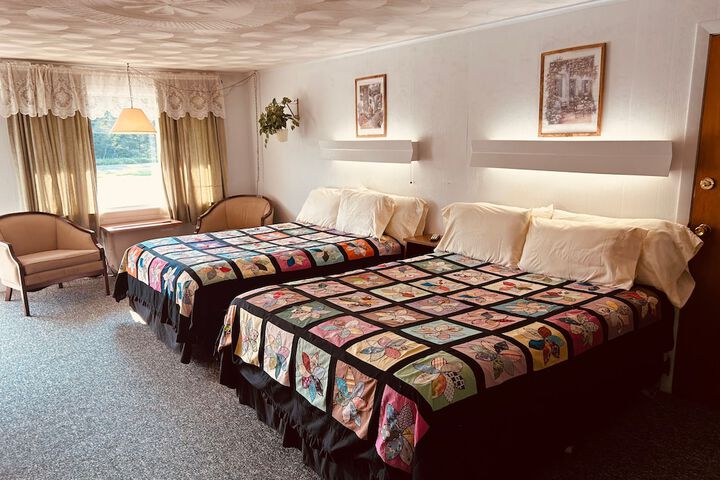 Room 15 of 19