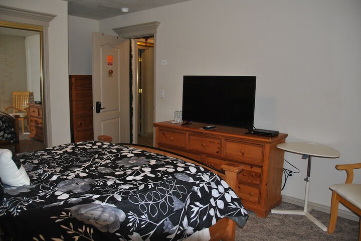 Room 34 of 97