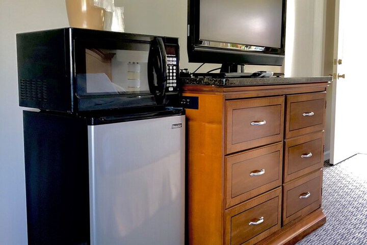 Room 40 of 48