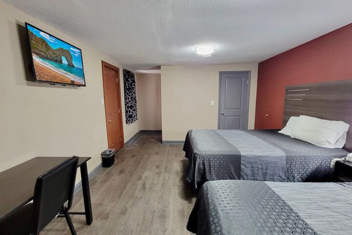 Budget Inn & Suites