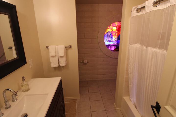 Room 14 of 74