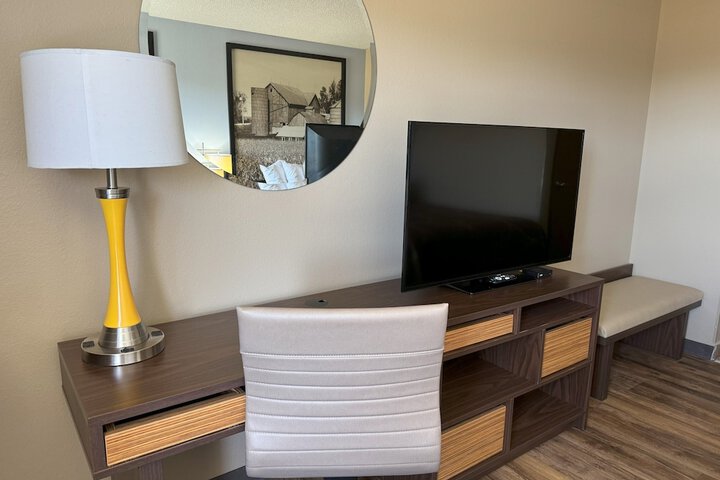 Room 22 of 35