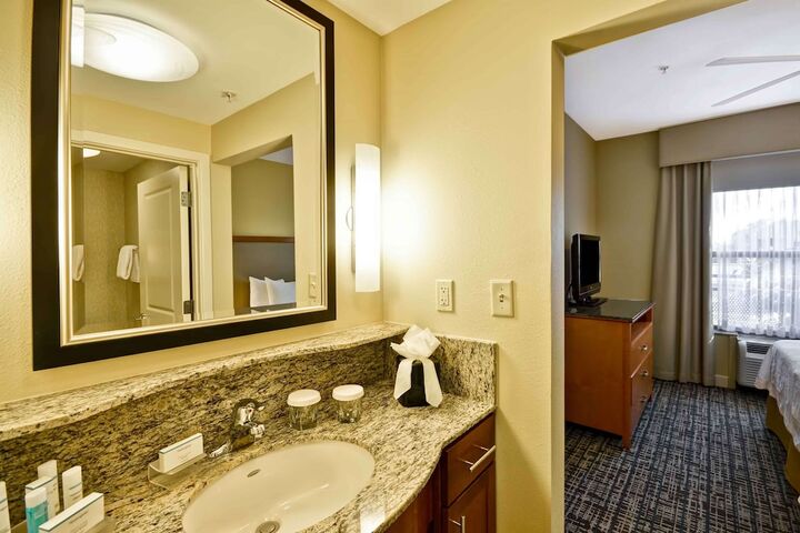 Room 34 of 57