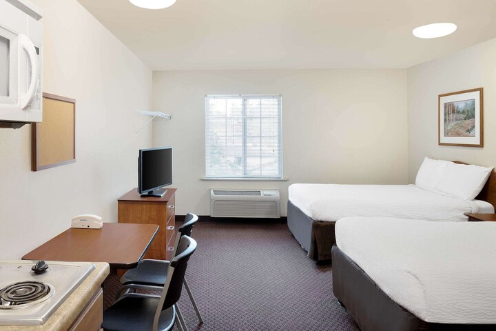 Room 33 of 36