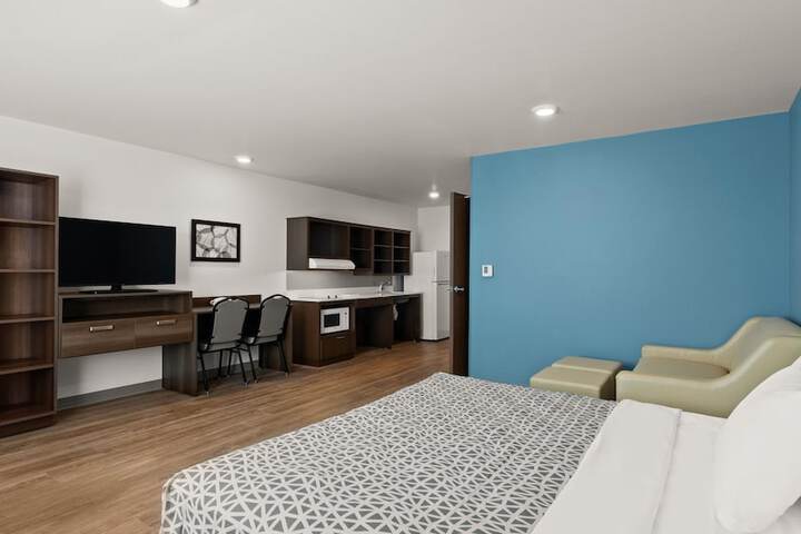 WoodSpring Suites Greeley