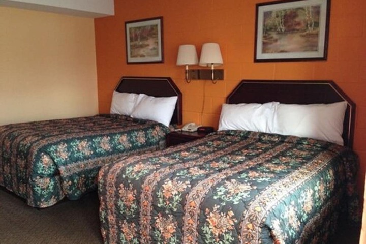 Room 21 of 24
