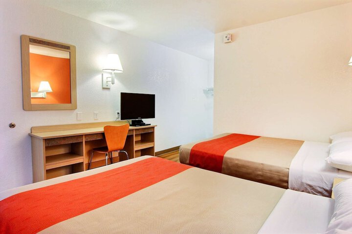 Motel 6 Kingsville TX