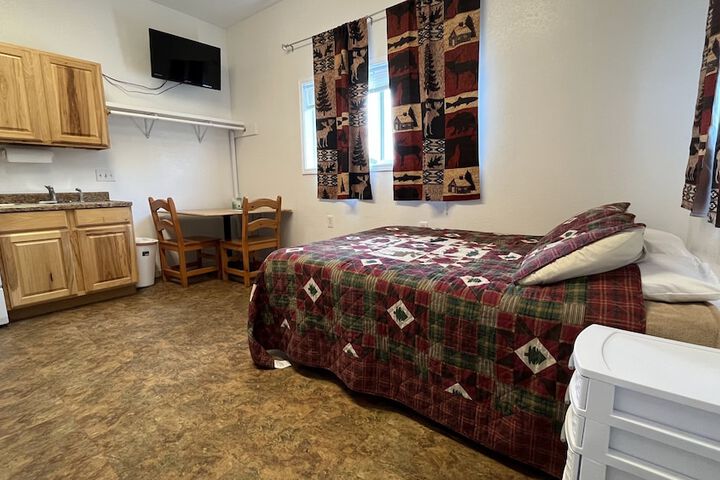 Denali Rainbow Village RV Park and Motel