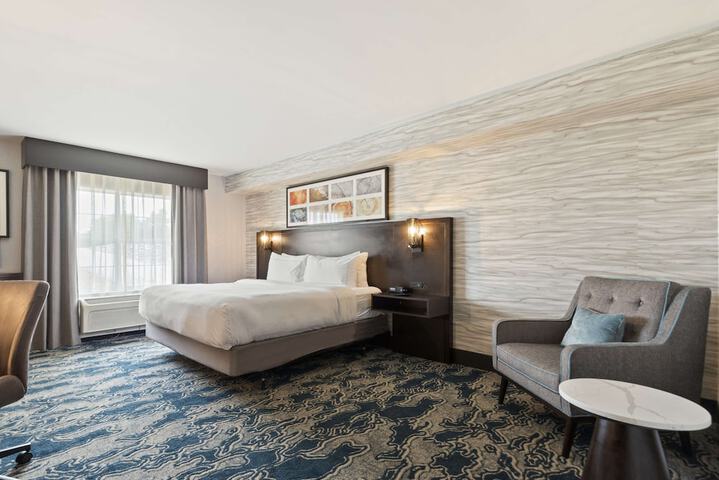 Room 34 of 59