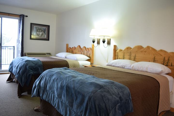 Room 7 of 40