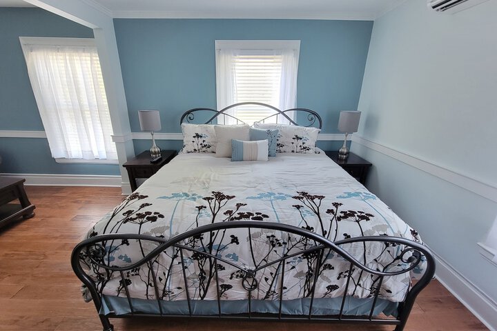 Room 12 of 49
