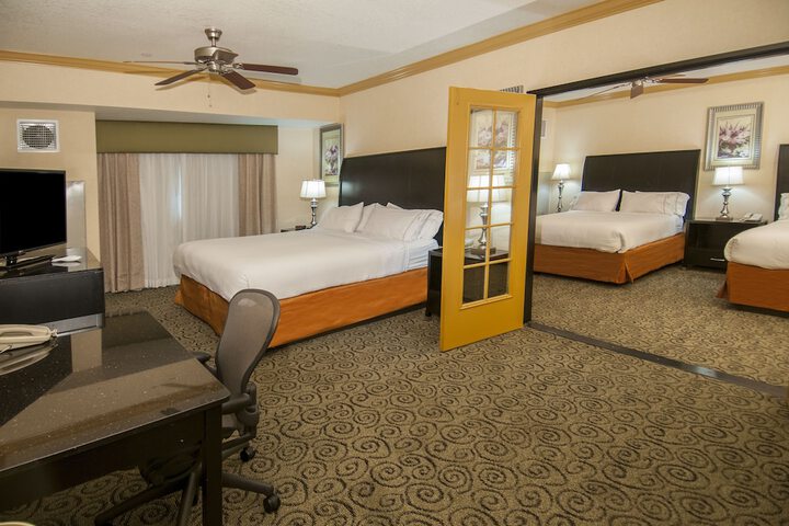 Room 29 of 52