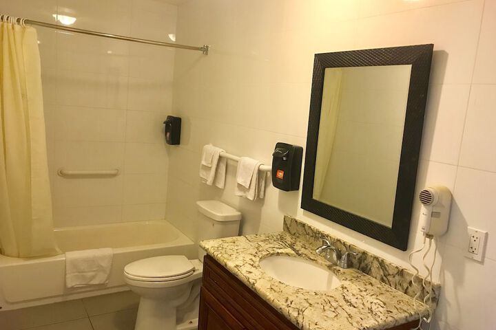 Room 35 of 51