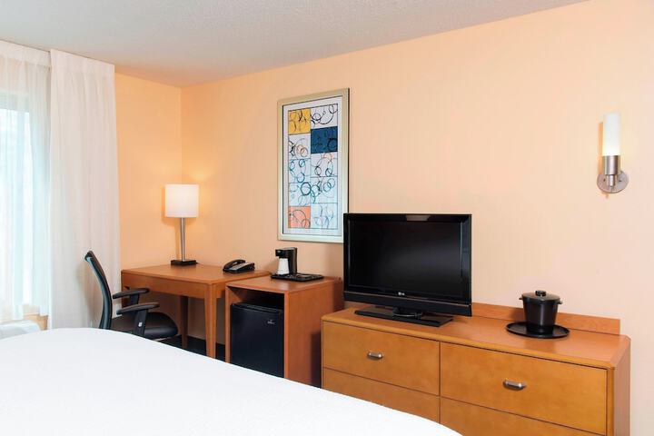 Room 21 of 32