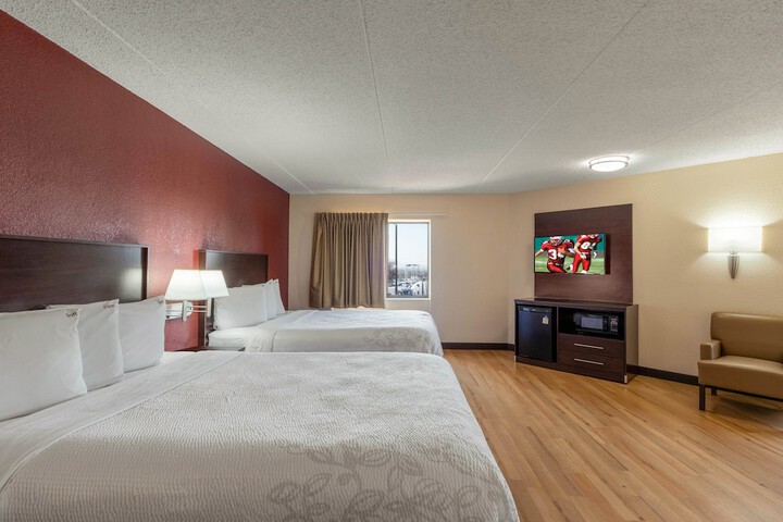 Room 15 of 34