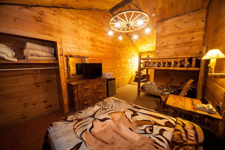Room 15 of 86