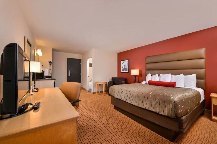 Room 12 of 42