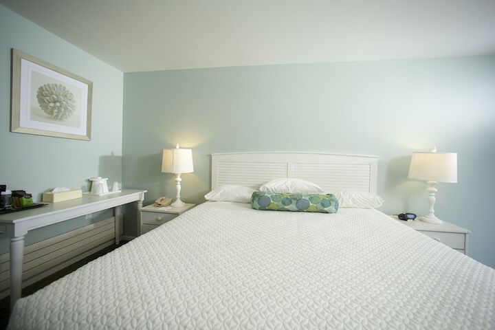 Anchorage Inn and Resort