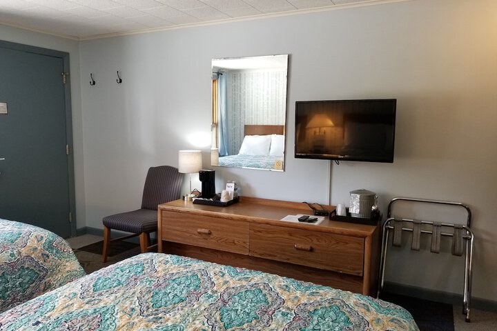 Room 48 of 114