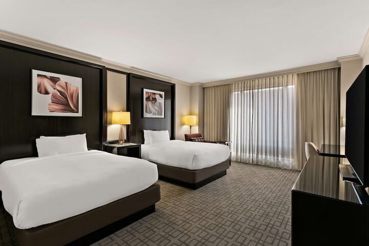 The Royal Sonesta Harbor Court Baltimore