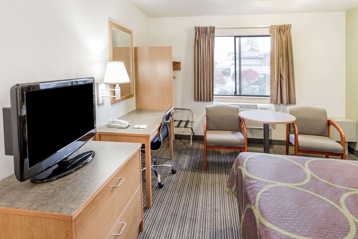 Room 36 of 42