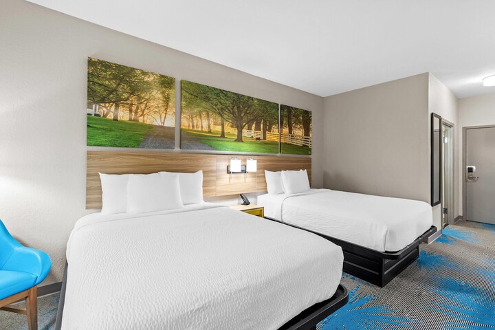Days Inn & Suites by Wyndham Union City