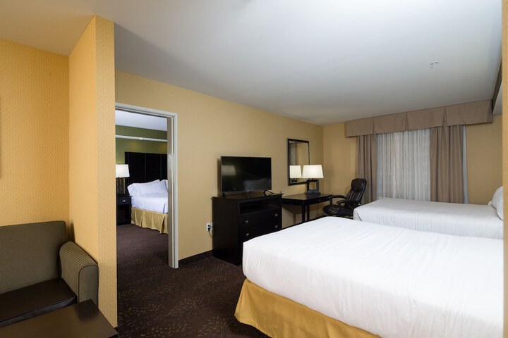 Room 18 of 31