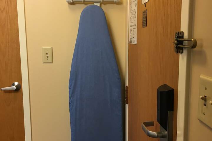 Room 29 of 49