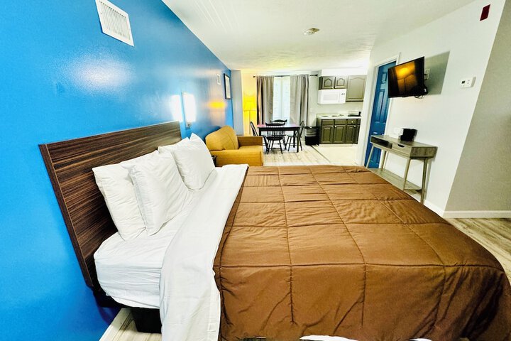 Room 20 of 39