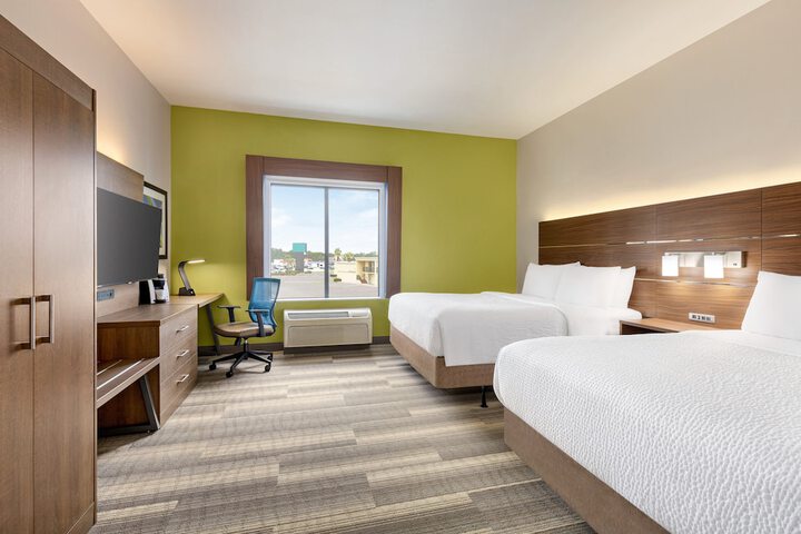 Holiday Inn Express Hotel & Suites Waycross by IHG